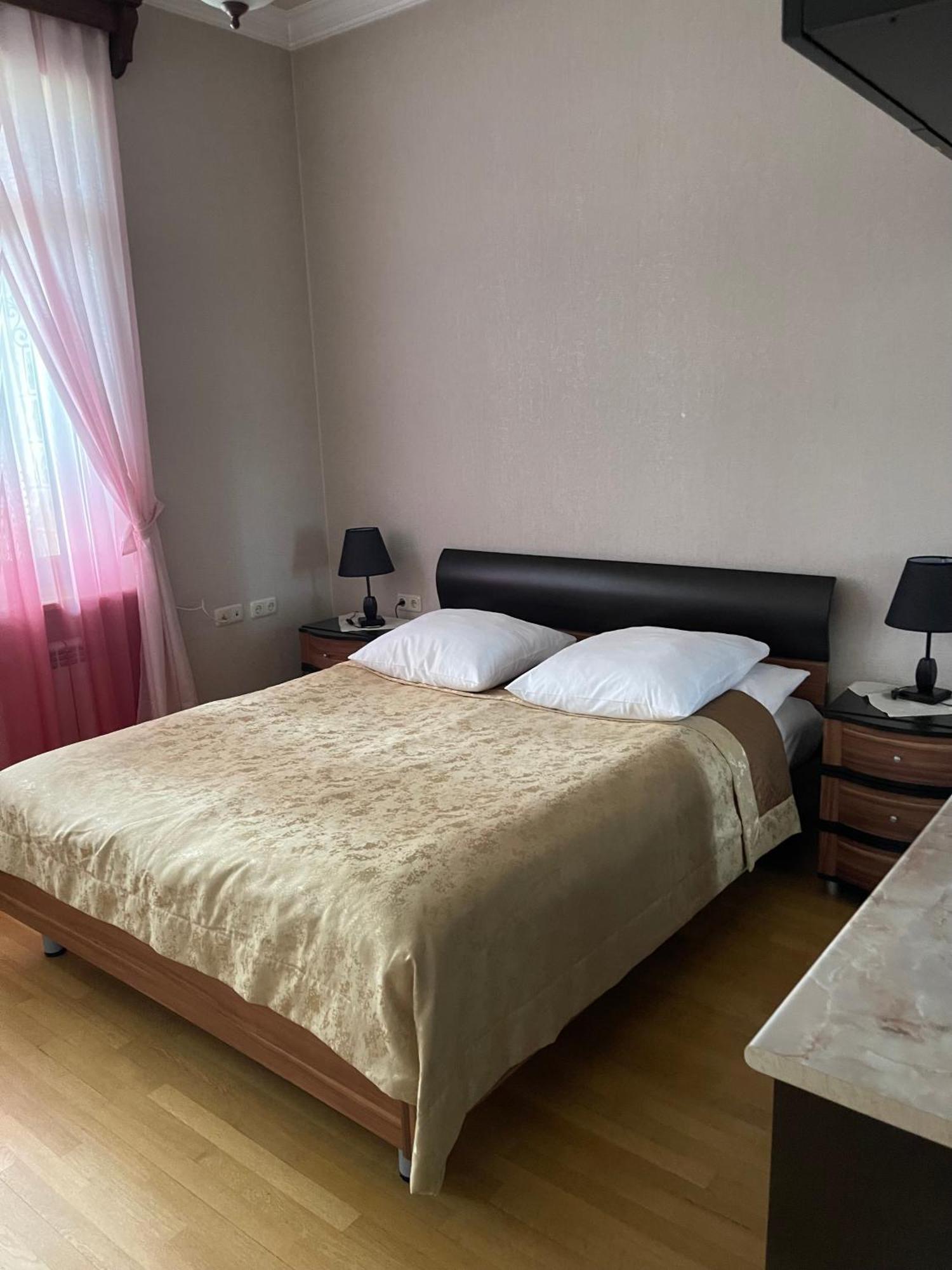 In Gyumri Ξενοδοχείο Εξωτερικό φωτογραφία
